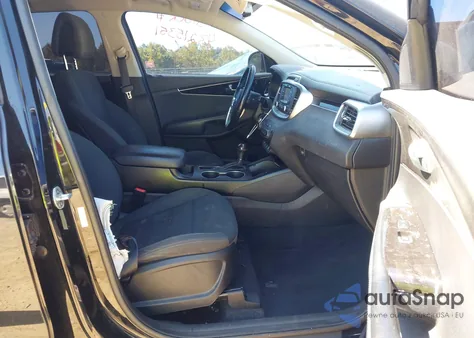 2016 Kia Sorento 2.4L Lx из США, поврежденный, VIN 5XYPG4A36GG140794